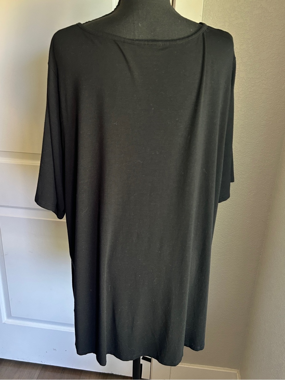 Avenue Pintuck Knit Top - Picture 4 of 5